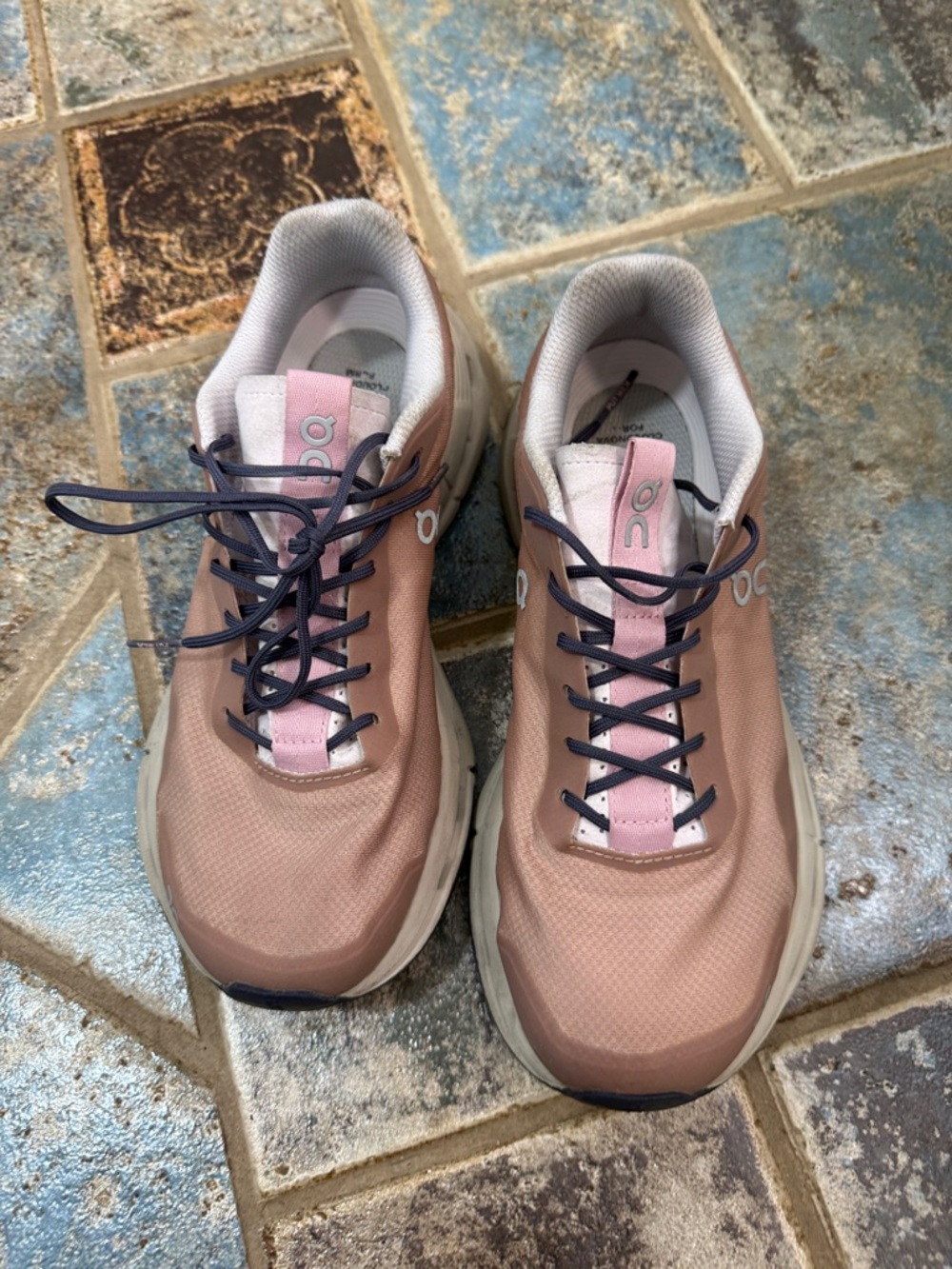 On Running Women's Pink Athletic Running Shoes rose brown orchid